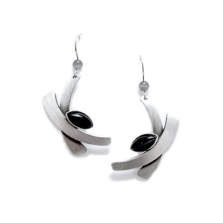 Brushed Silver Curved Dark Grey Catsite Earrings - Click Image to Close